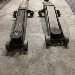 Garagekrikken Set - Compac, 5 ton & Onbekend - Werkend