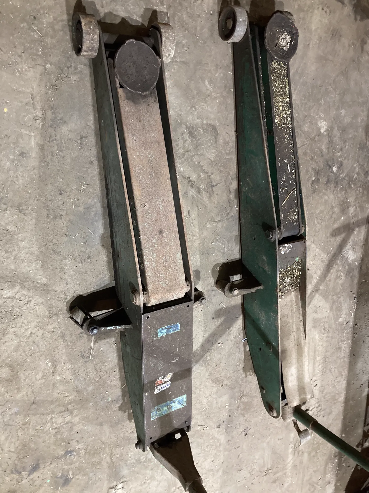 Σετ γρύλων γκαράζ - Compac, 5 τόνοι & Άγνωστο - Λειτουργεί