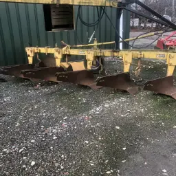 Rumpstad 5-schaar ploeg met vorenpakker | Gebruikt