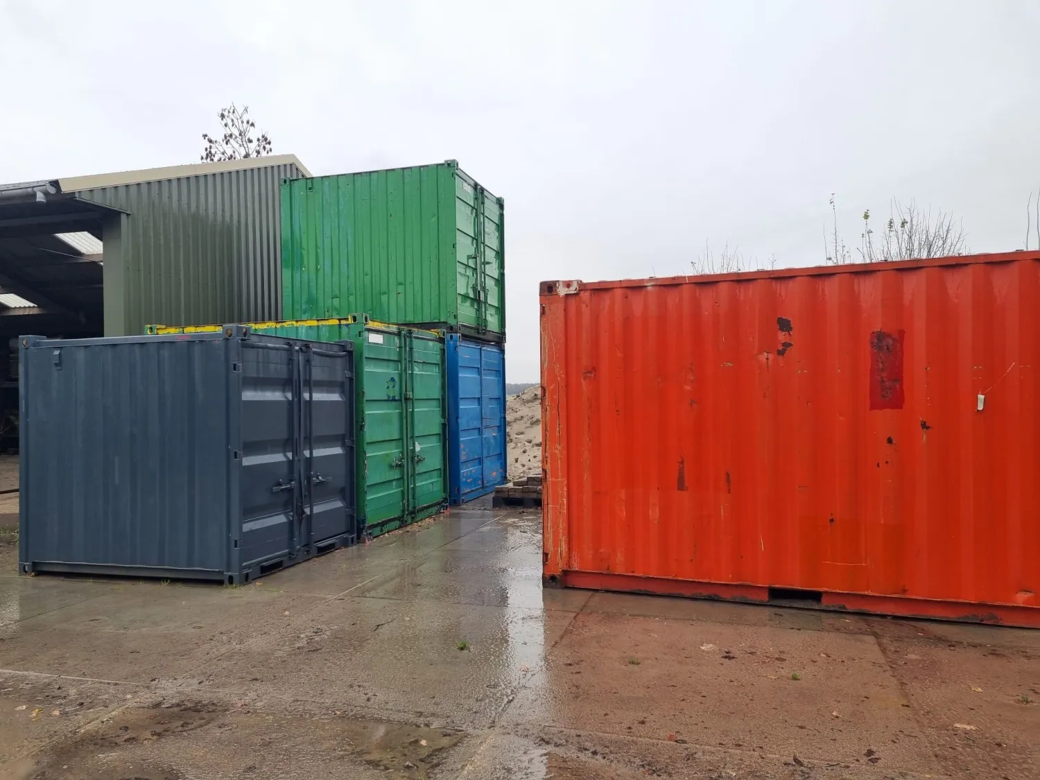 Zeecontainers te koop: 8ft, 10ft, 20ft - Stalen bodem