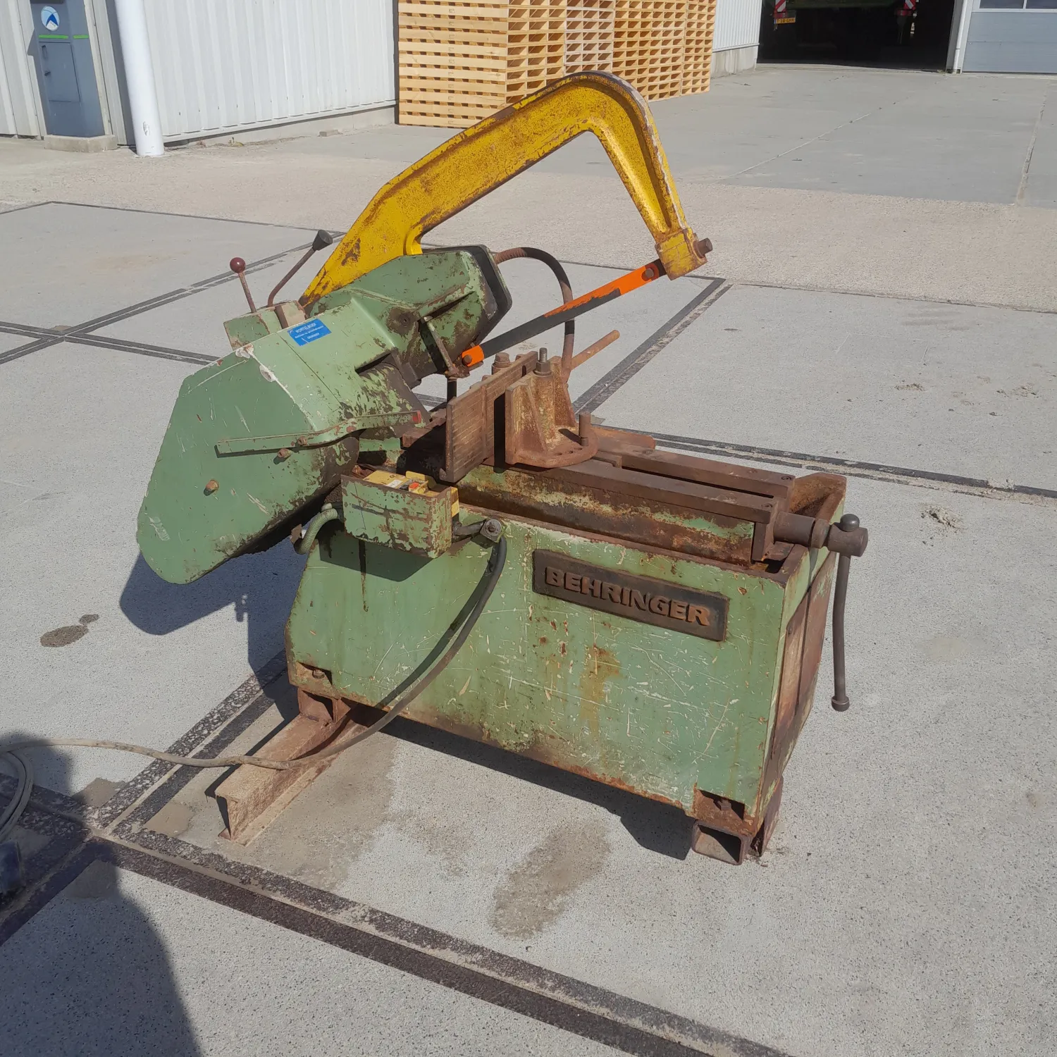 Πριόνι προς πώληση - Σε καλή κατάσταση λειτουργίας