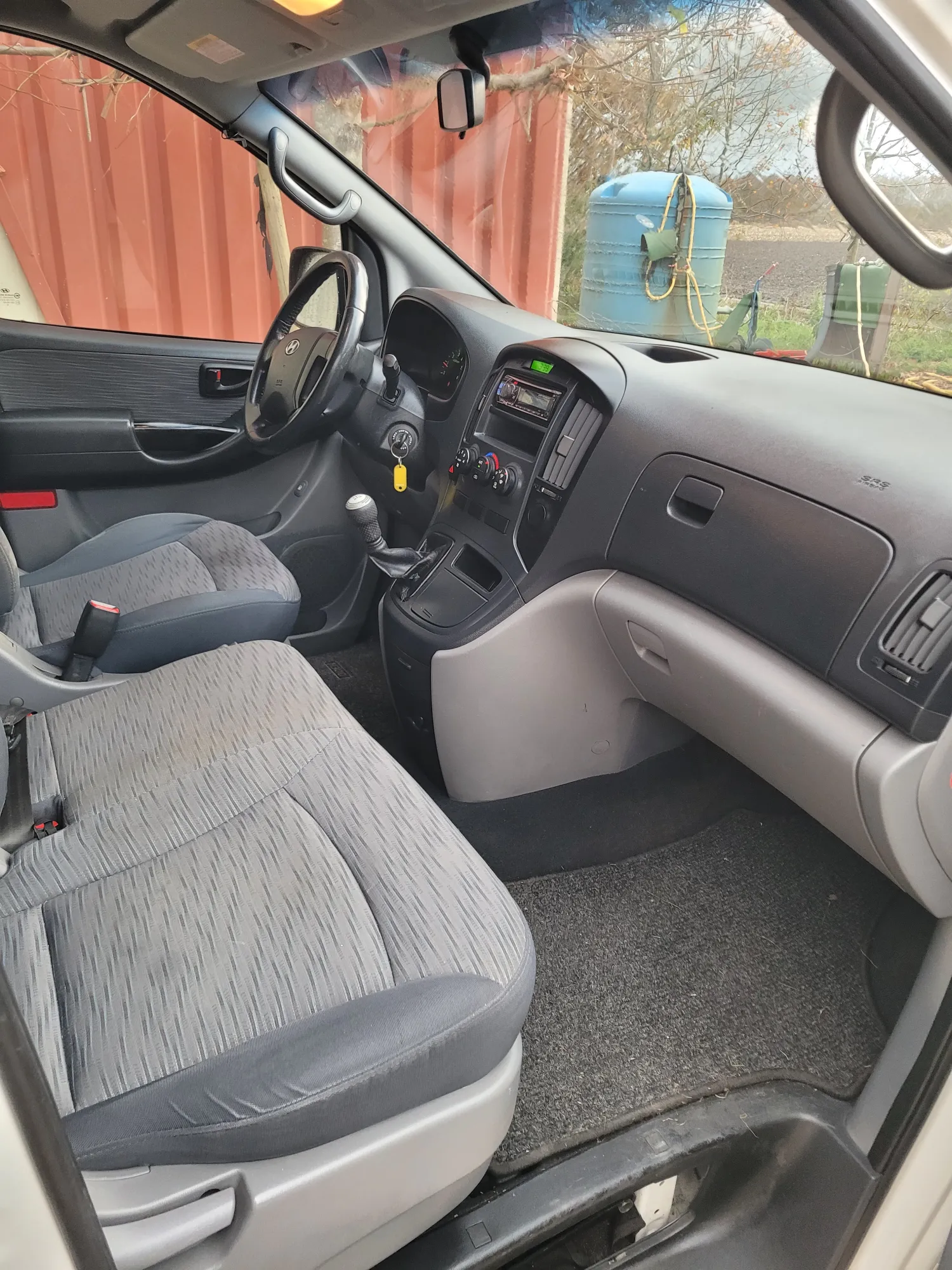 Hyundai H-300 Van - 2.5 CRDI - 167,500 km - For Sale