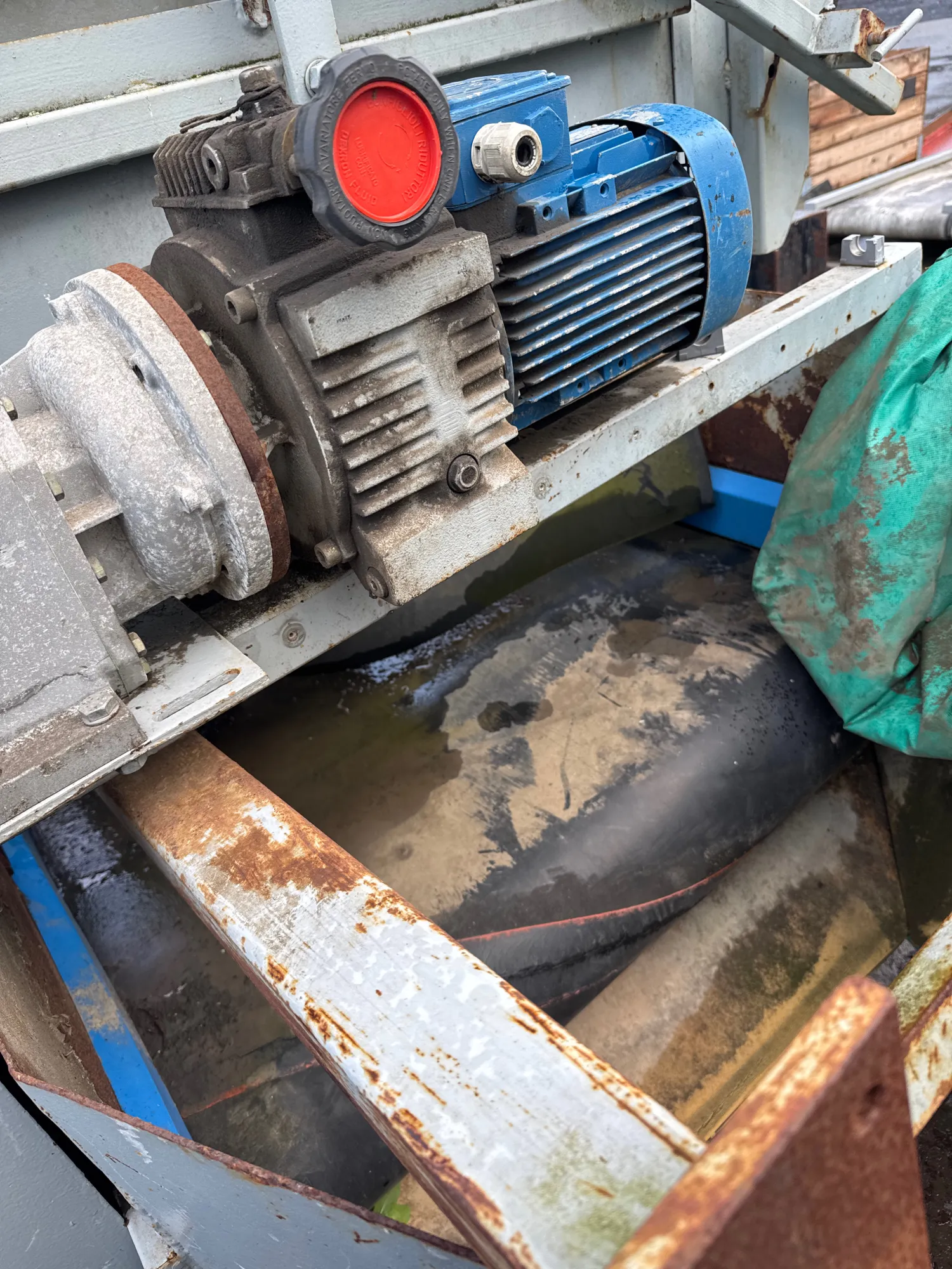 Bunker te koop - Band 80 breed - €3000