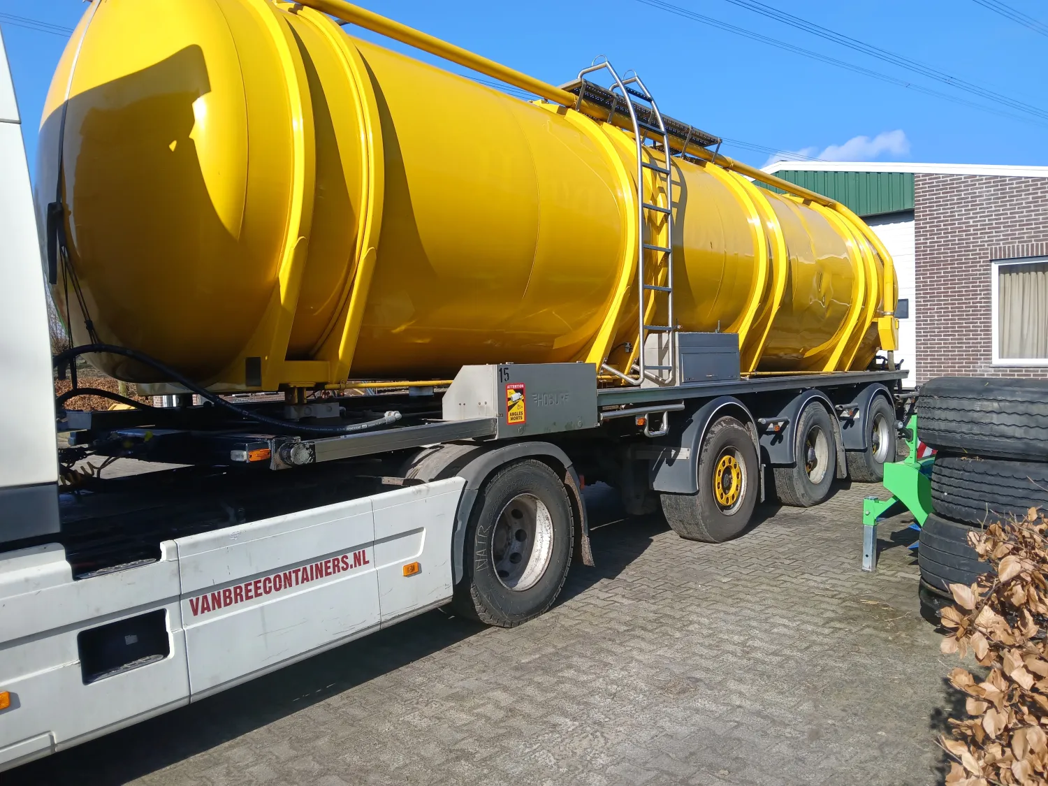 Hobur mestoplegger: Wegen & bemonstering | Landbouwmachines