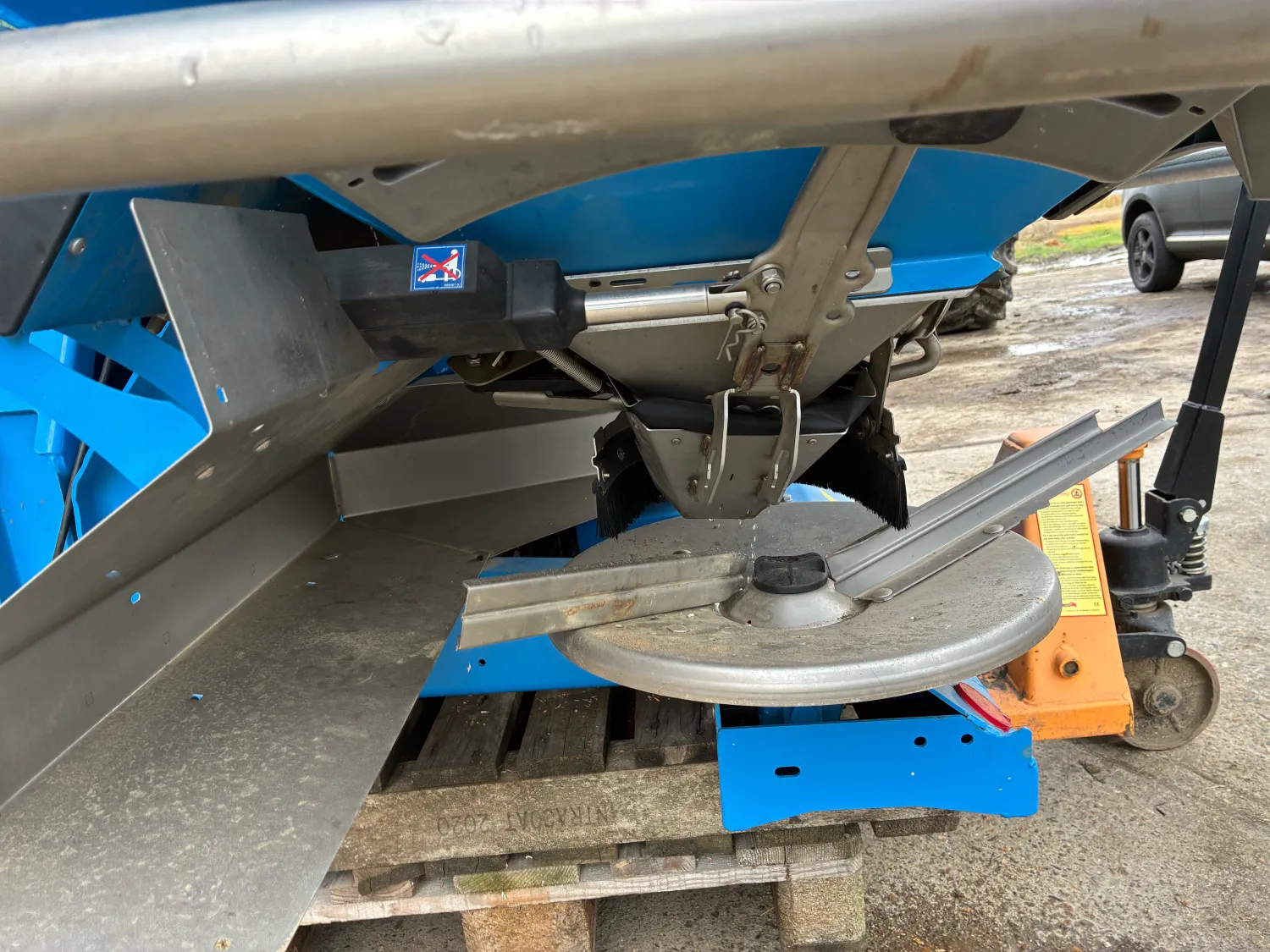 Kunstmeststrooier te koop - Hoge kwaliteit, compleet