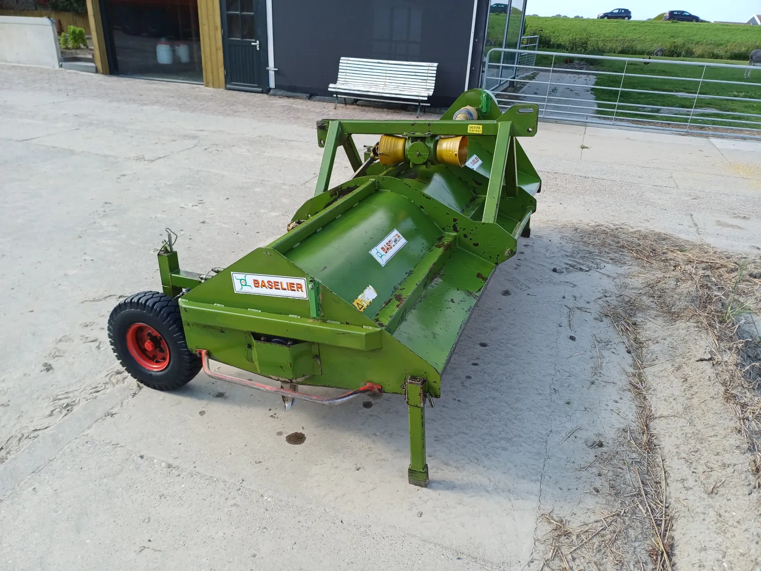 Baselier Loofklapper te koop - Goede staat, diverse toerentallen