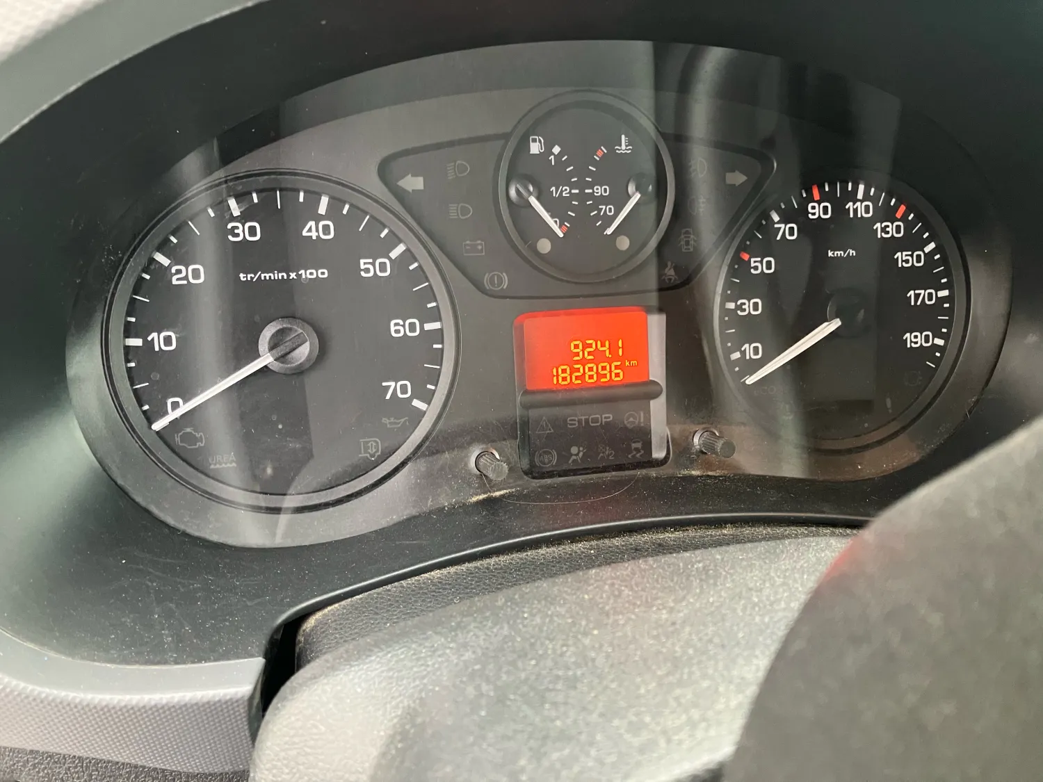 Citroen Berlingo Diesel '16, A/C, Tow Bar - Well Maintained!