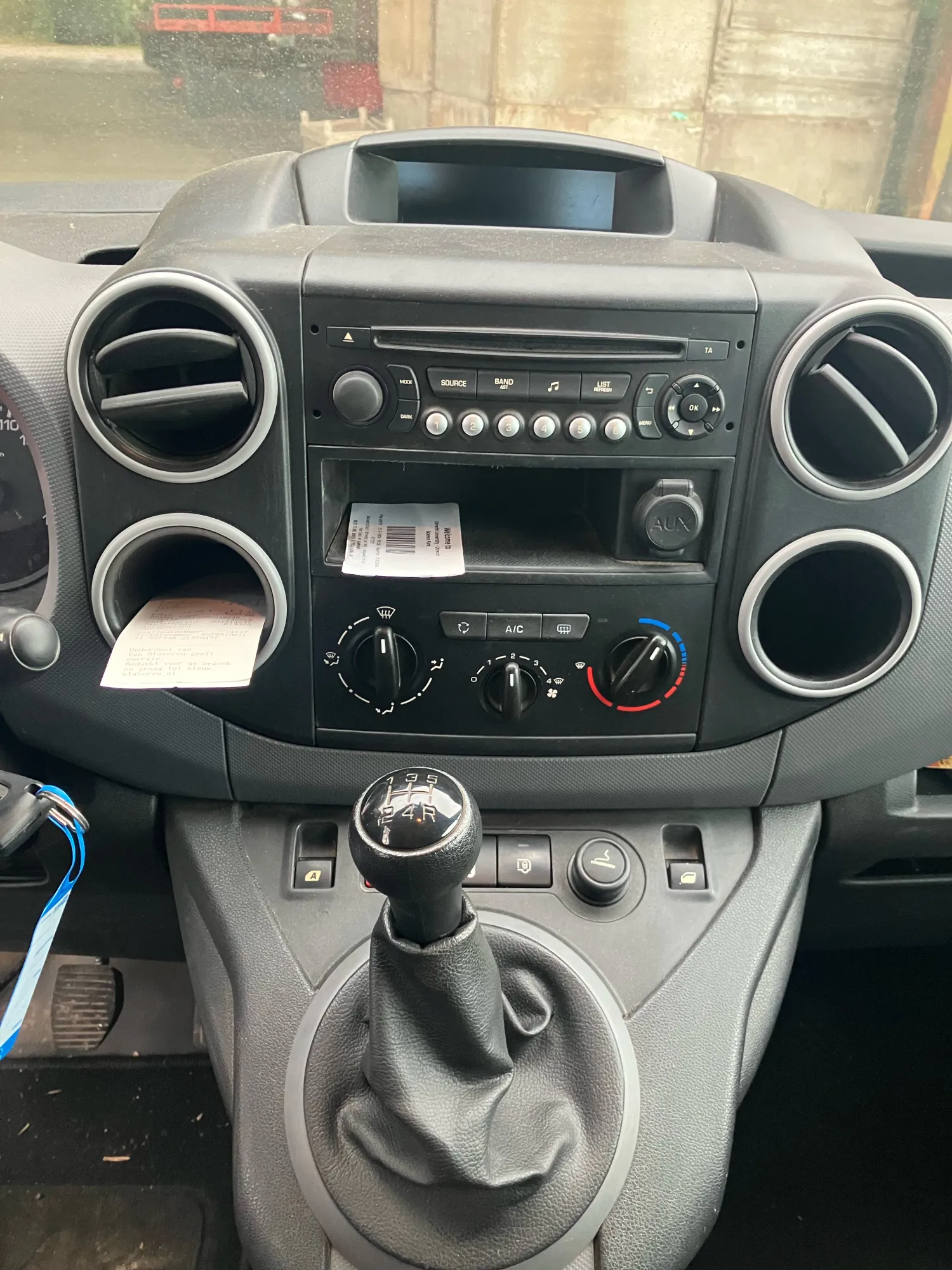 Citroen Berlingo Diesel '16, A/C, Tow Bar - Well Maintained!