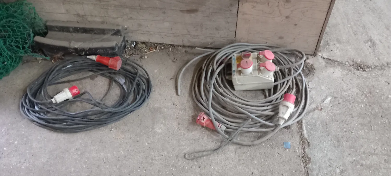 Gebruikte 5-aderige stroomkabel, 25 meter