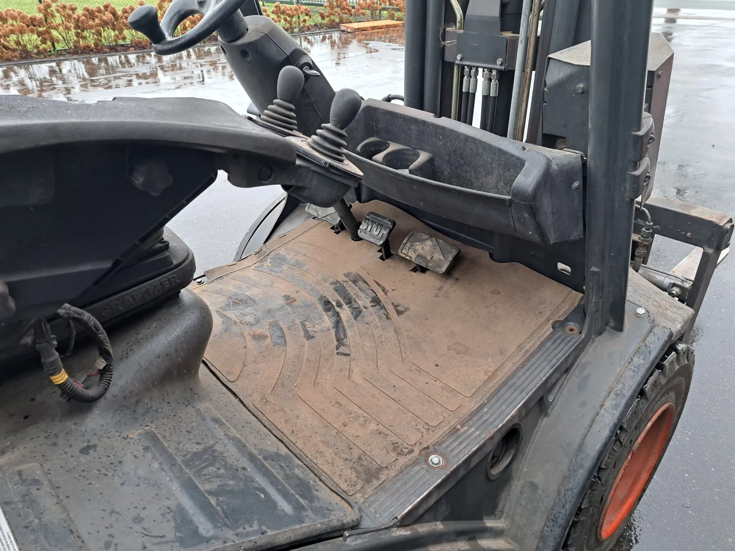 Carretilla elevadora diésel Linde H35 - Altura de elevación 5500 mm