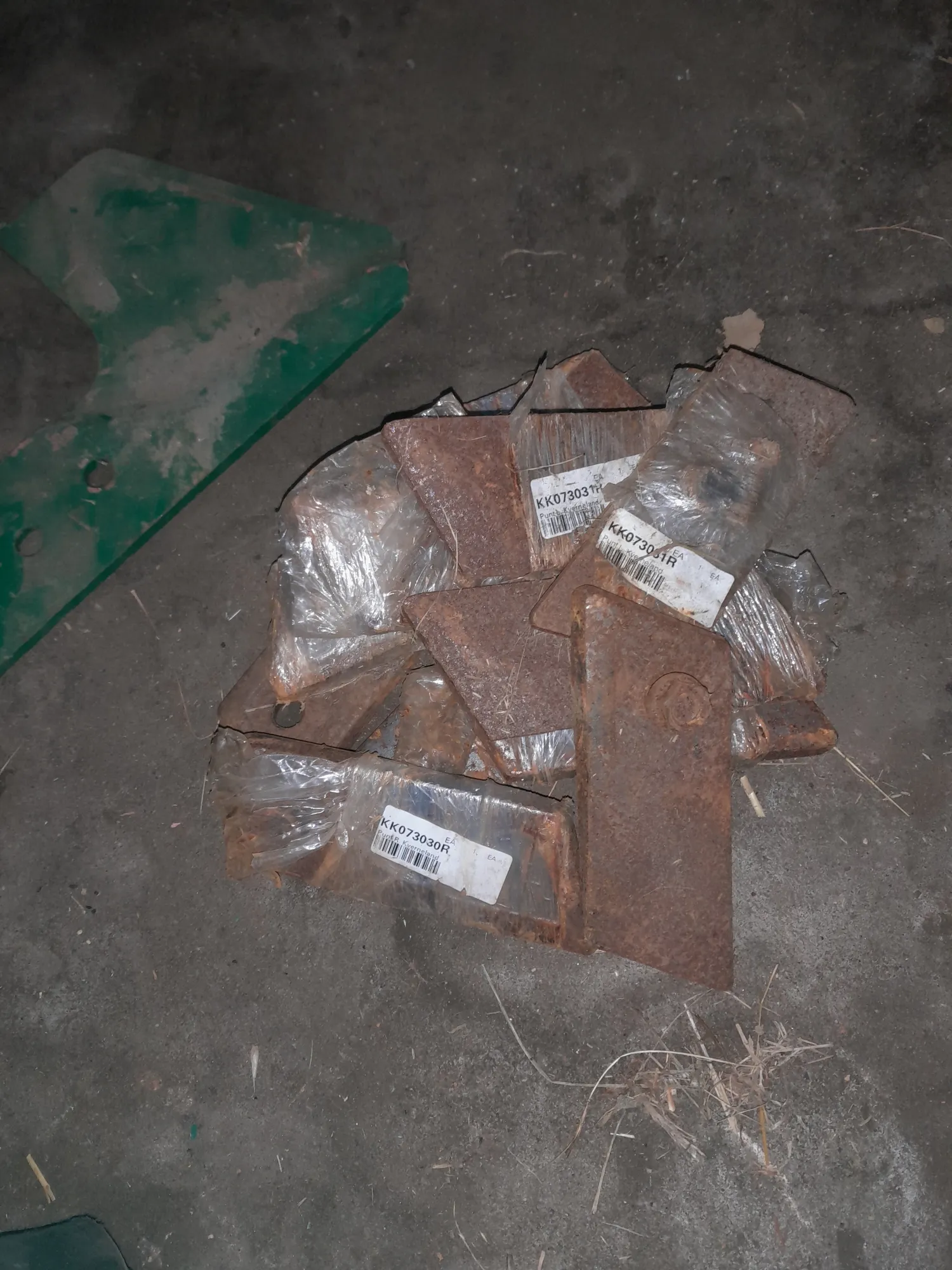 Kverneland Ploegpunten & Voorscharen - Nieuw