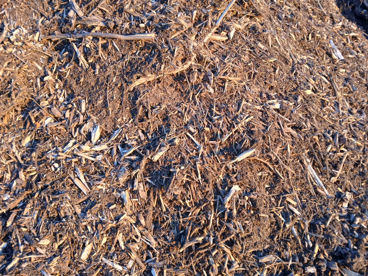 Несортиран материал за озеленяване в Грасleben