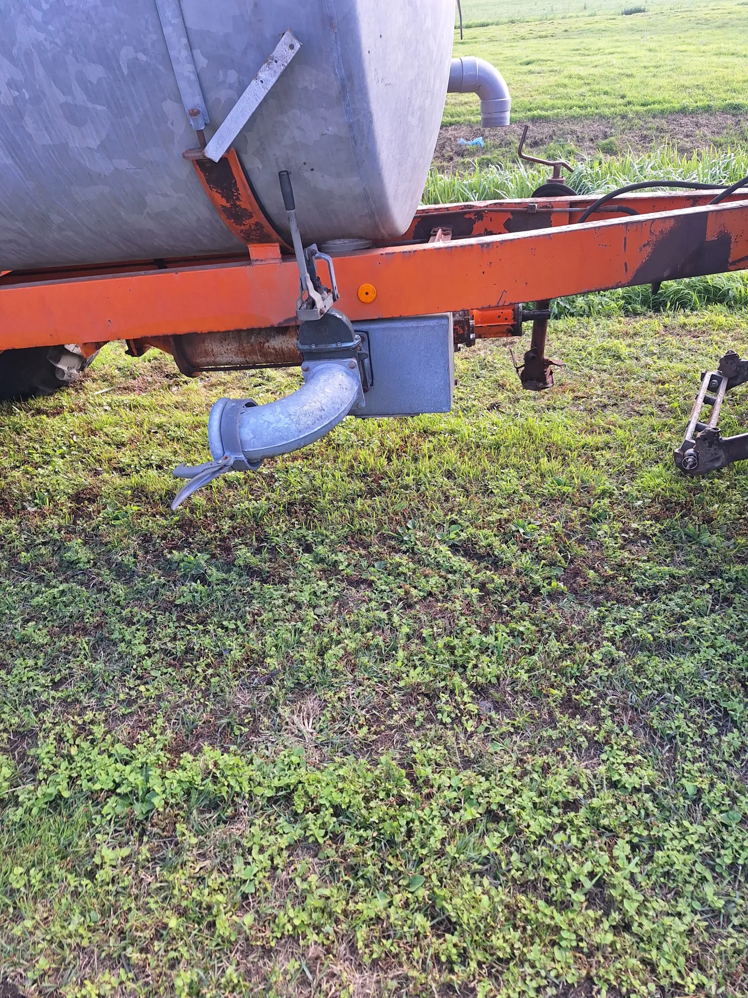 7m³ Tank met Kenteken - Revisie Nodig