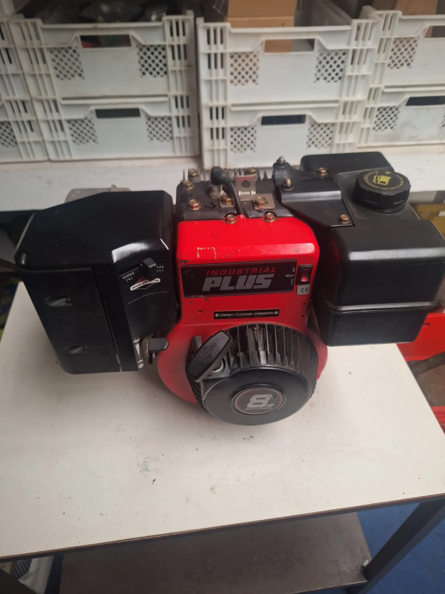 3 benzine motoren (ongebruikt) te koop - Scherpe prijs!