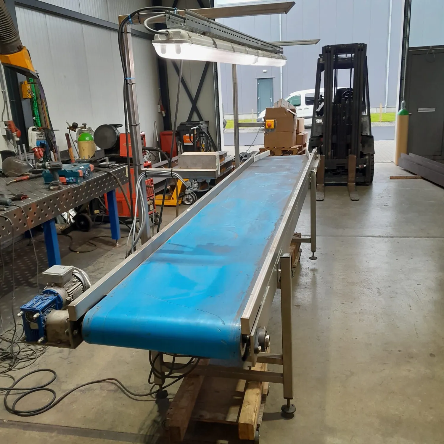 Stół Rolniczy Sortowniczy 4m - Przenośnik Taśmowy