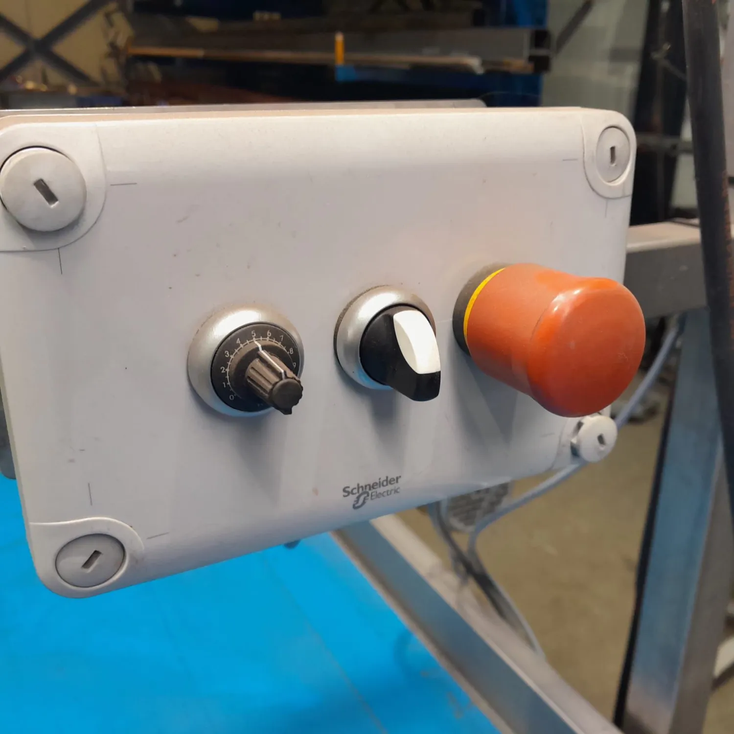 Stół Rolniczy Sortowniczy 4m - Przenośnik Taśmowy