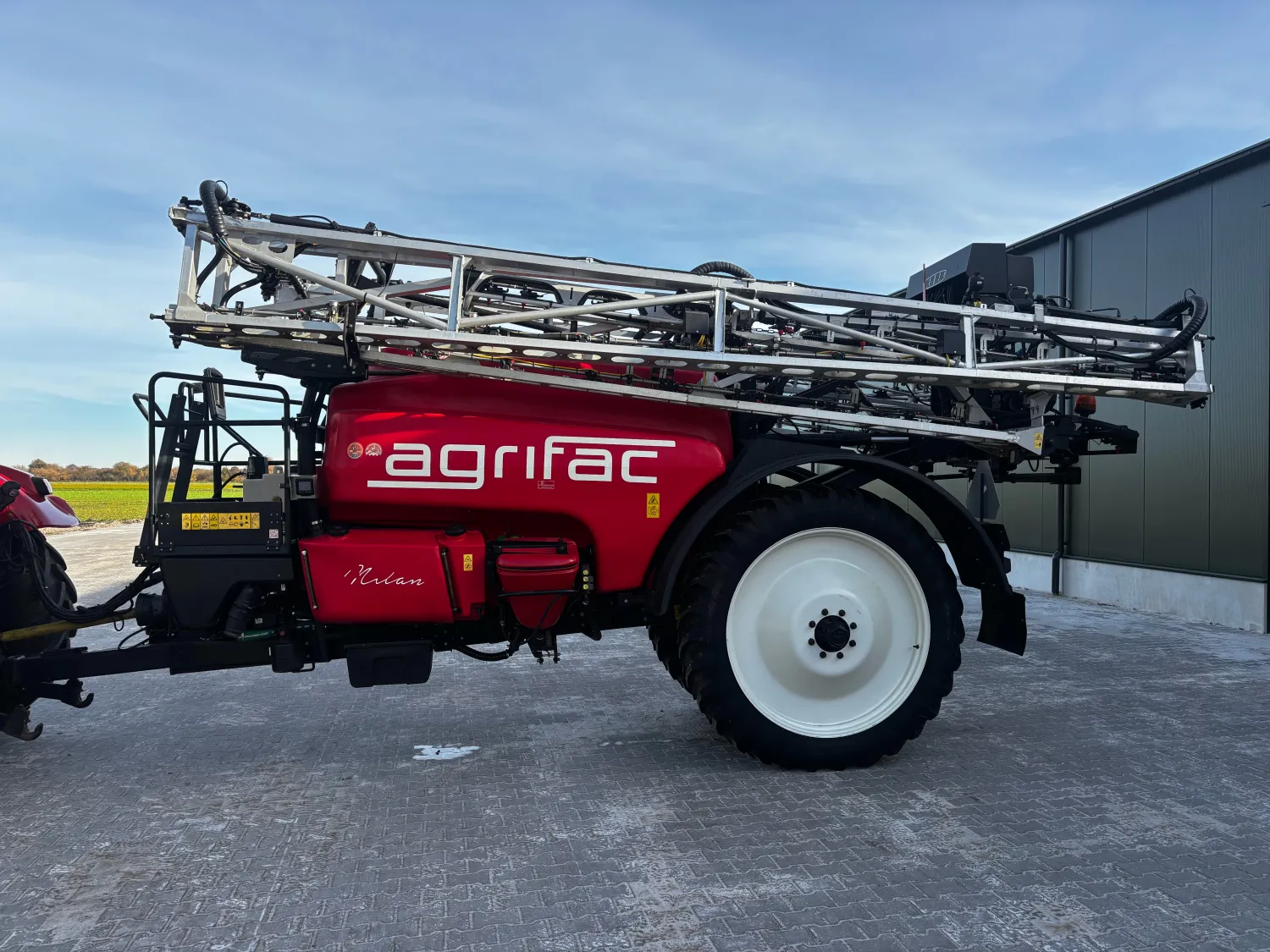 Agrifac Milan 4200 - 2017 veldspuit, 33 meter