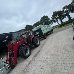 Високоякісні тюки сінажу | Подрібнені та з високим вмістом цукру