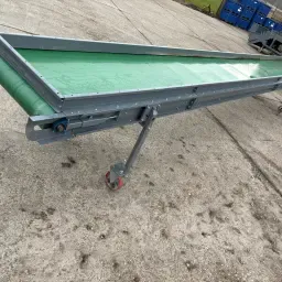 Verdeelband met besturingseenheid - Nieuwstaat