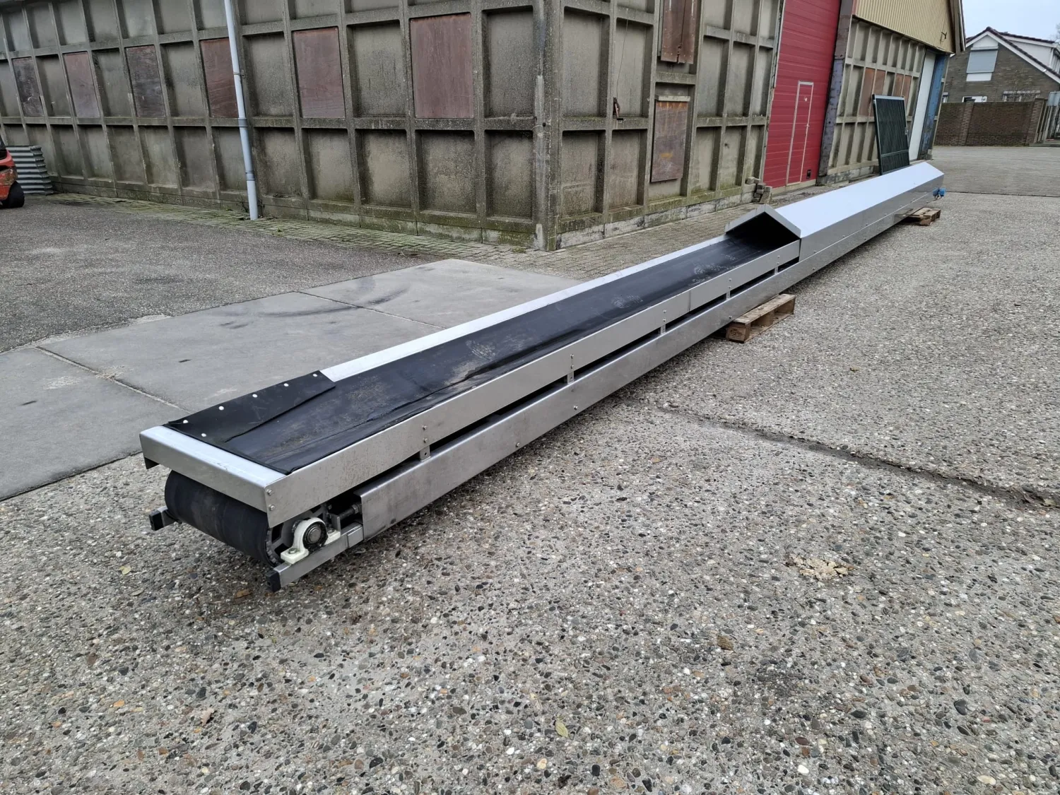 RVS Transportband - 13 meter x 50 cm - Lichte trogvorm