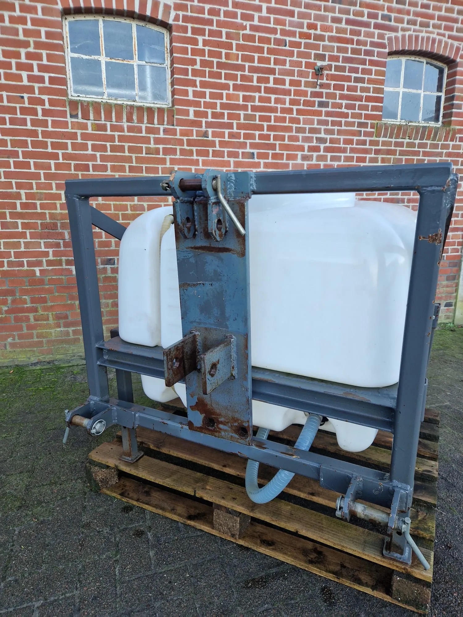 Fronttank 500 liter - Ideel til frontlift