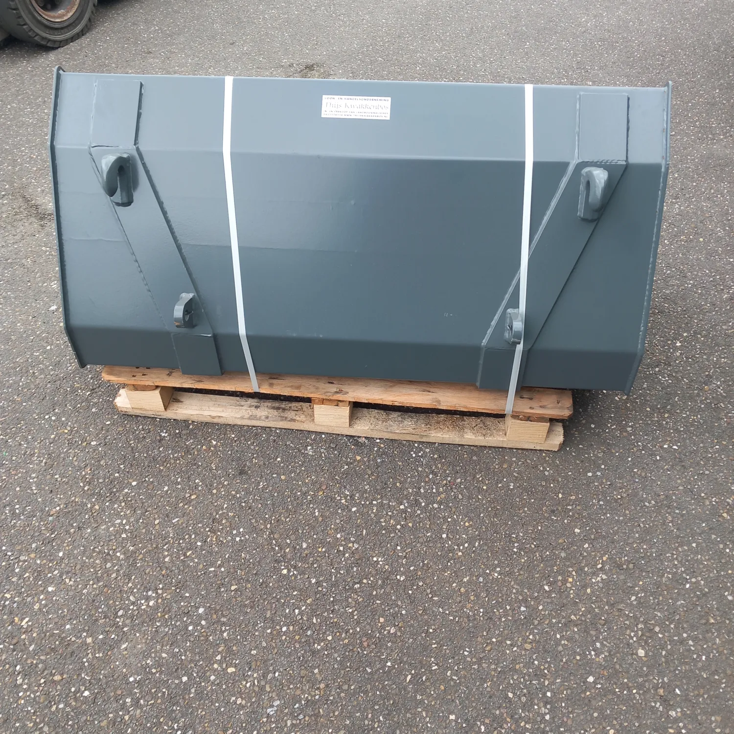 Nieuwe Hemach Grondbak 1.4m - Euro Aansluiting