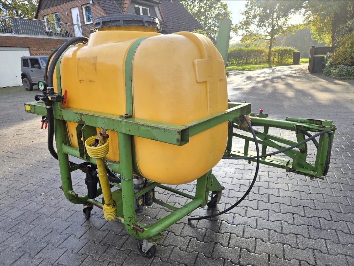 Defecte Amazone veldspuit voor hobbyisten/onderdelen