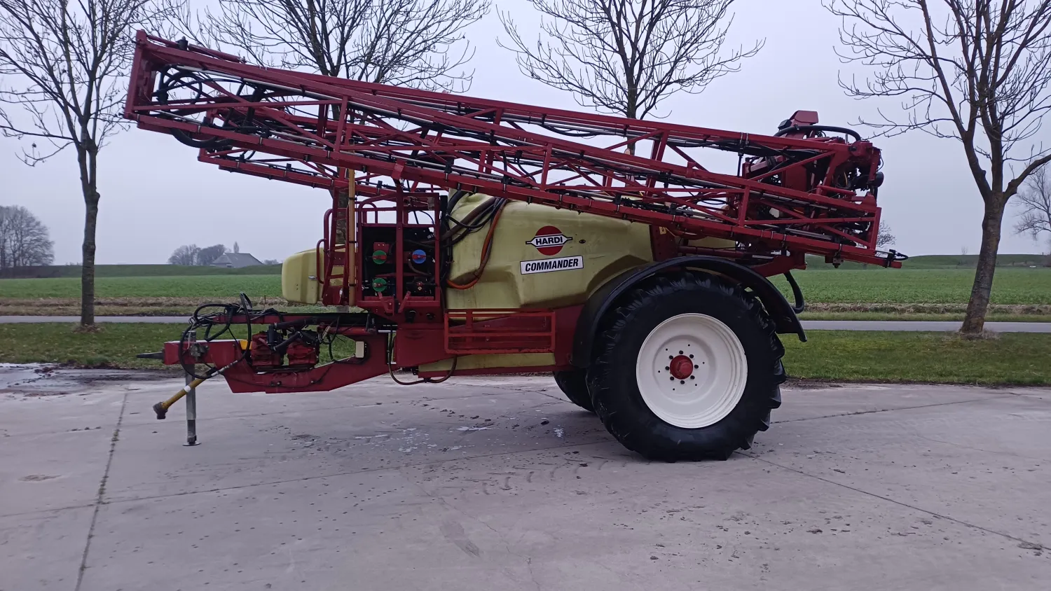 Pulvérisateur Hardi Commander Plus 4200 - 2004 - 33 Mètres