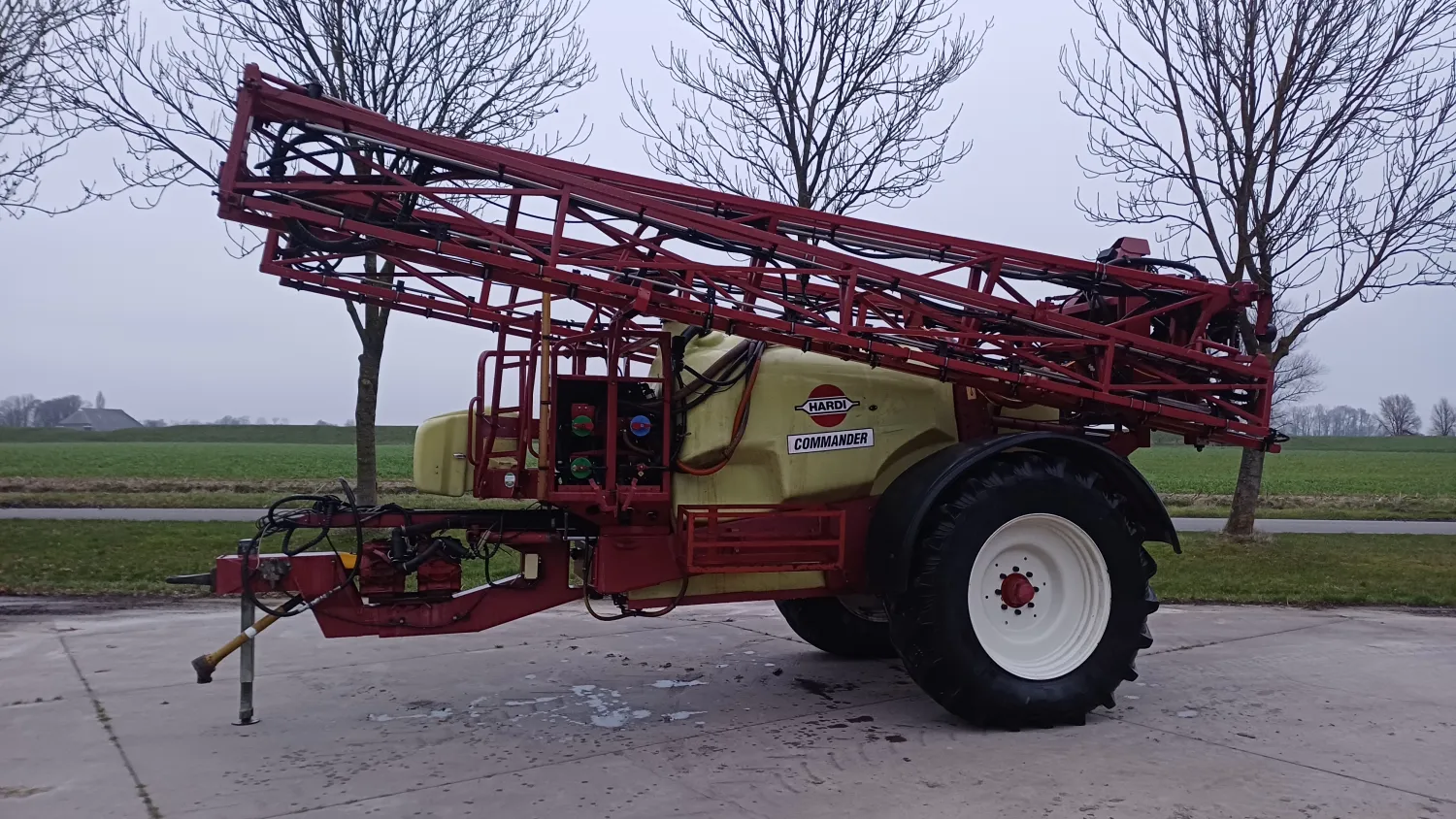 Pulvérisateur Hardi Commander Plus 4200 - 2004 - 33 Mètres