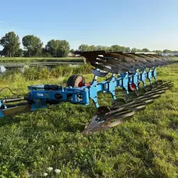 Плуг Lemken Diamant 11V 2017 - 7 корпусів Змінний