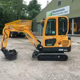 Hyundai R18-9AK Mini Graafmachine - Weinig Gebruikt