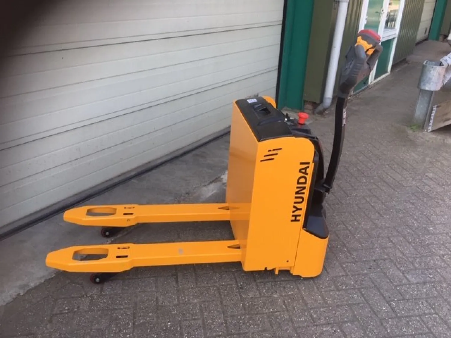 Gebruikte Hyundai EP 18 Pallettruck - 2019 - 1800 kg