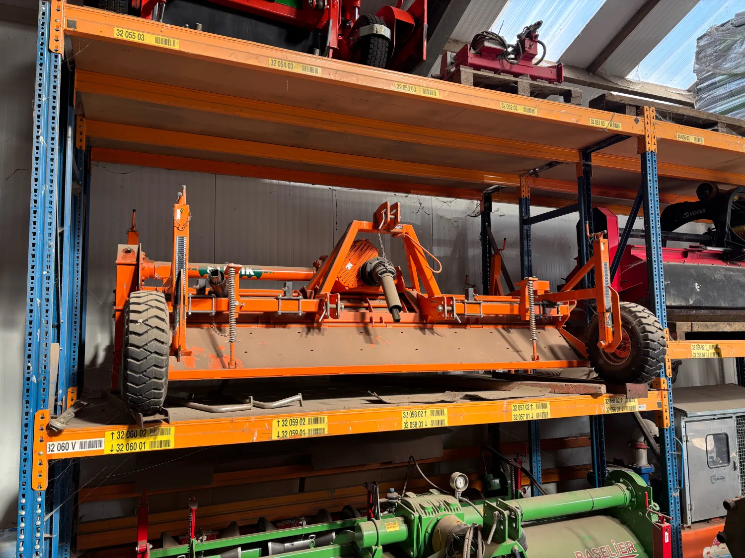 Struik Frontfrees 4RF310F (2009) in Nieuwstaat te Koop