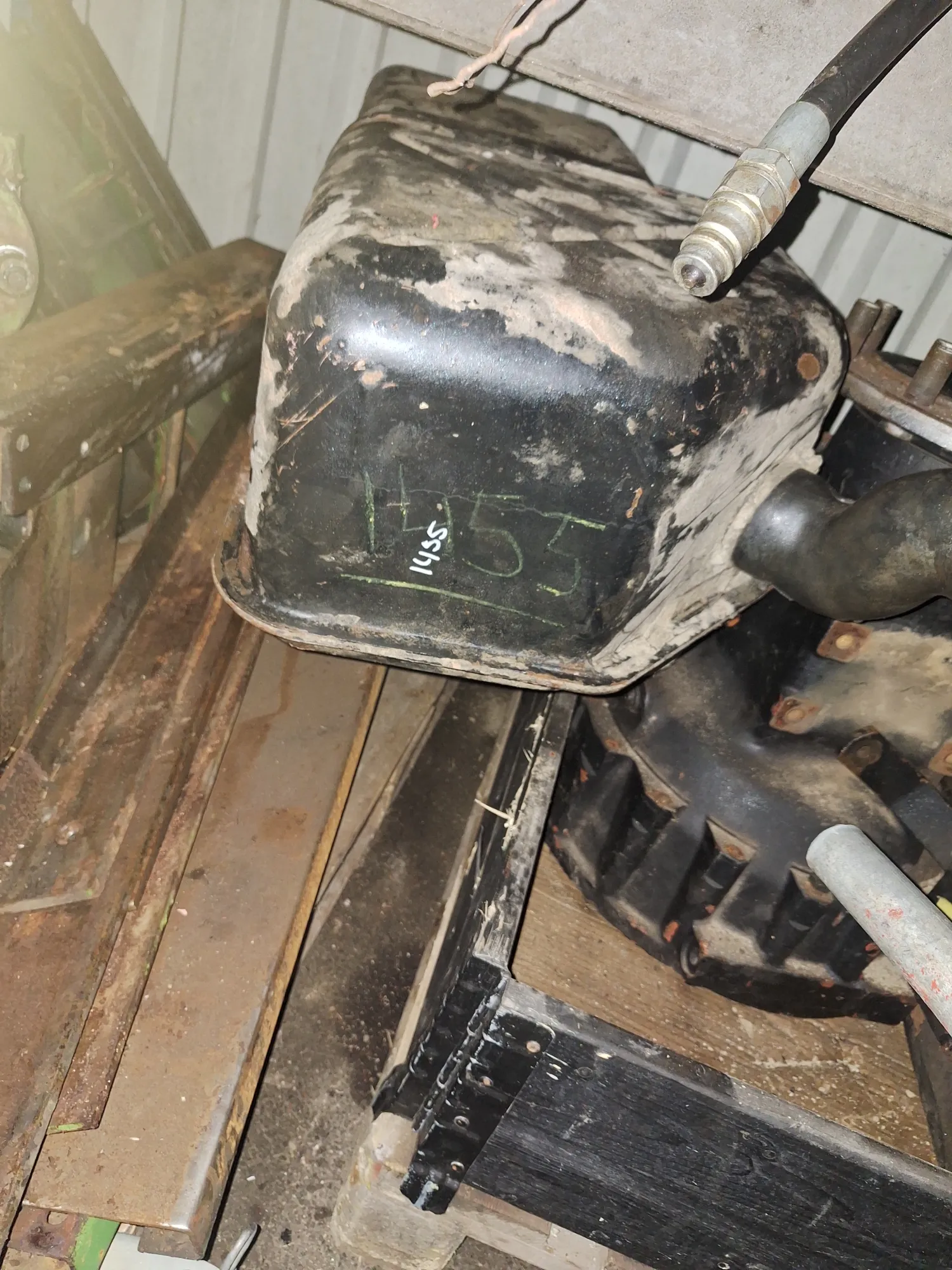 Case IH 1455 Onderdelen: Tank, ZF Trompetten & 4WD Aandrijfkast