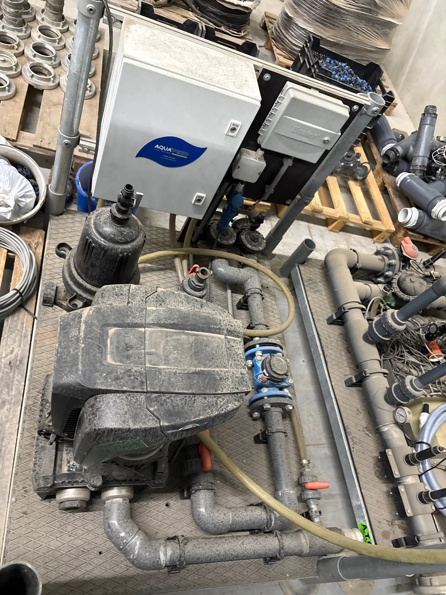 Pumpepalle med gødningsdosering & vandingscomputer