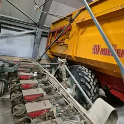 Сівалка для буряків Vicon 12 рядів - Механічний привід