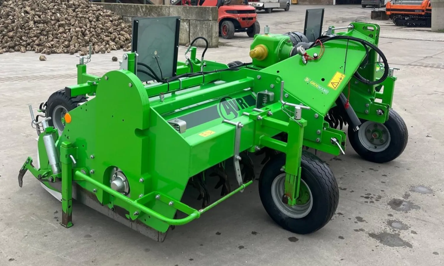 AVR GE-Force HD Rijenfrees 4x75 - Bouwjaar 2018