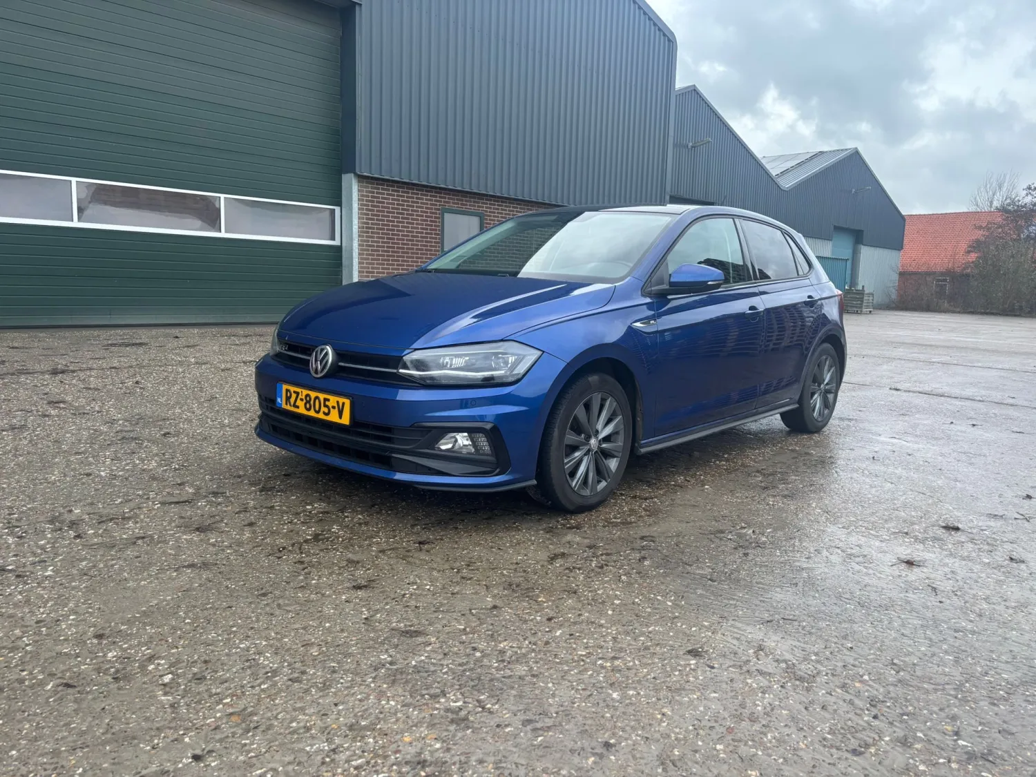 Volkswagen Polo 1.6 TDI R-Line 2018 | Metallic Blauw, Opties