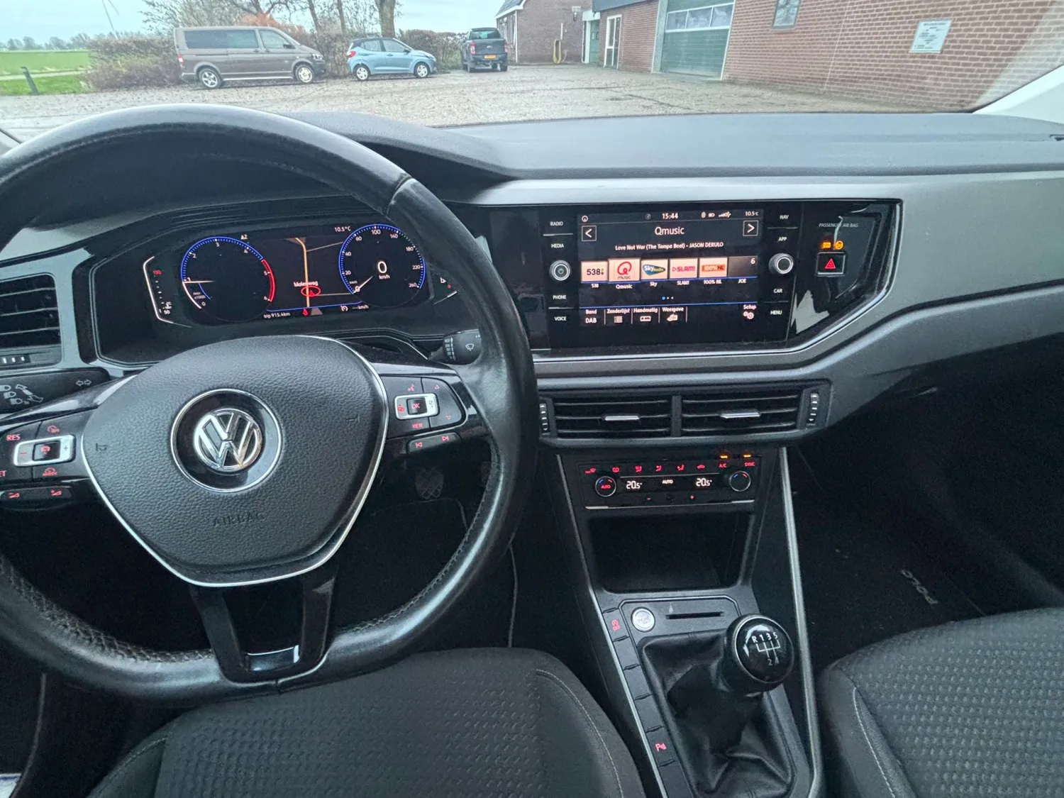 Volkswagen Polo 1.6 TDI R-Line 2018 | Metallic Blauw, Opties