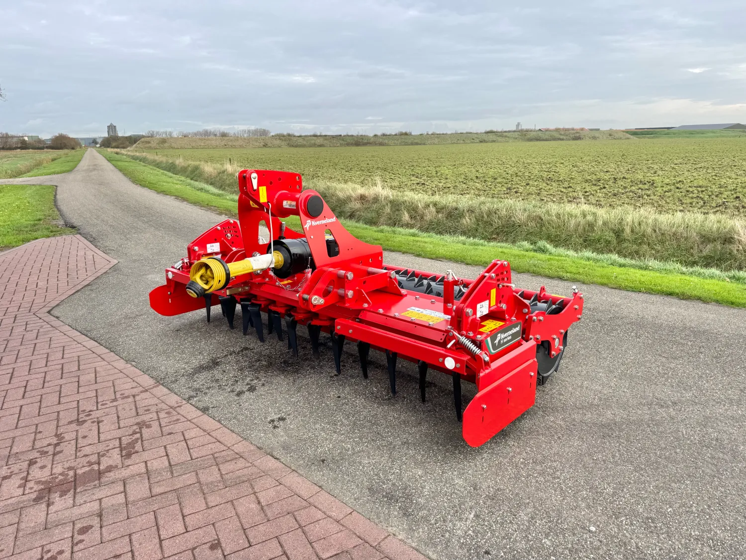 Keverneland H Series 2024 | Grada rotativa de 3m en venta