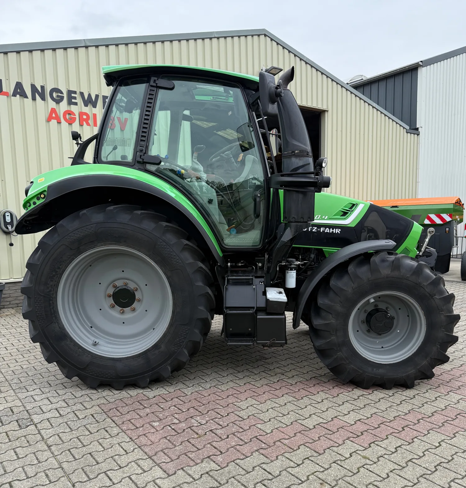 Tracteur Deutz-Fahr 6140.4: 140 CV, Année 2014