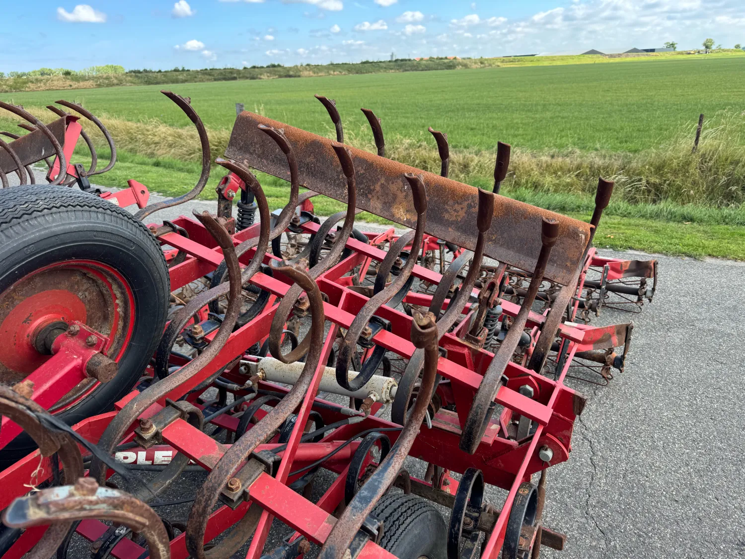 Kongskilde Triple K 4.5m - Cultivador con Rodillo Desterronador