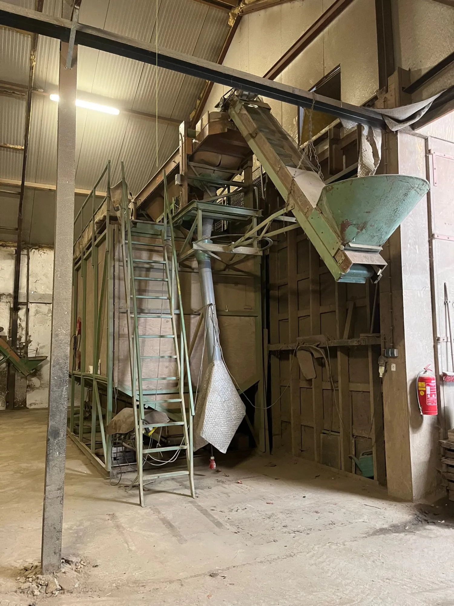 Schouten Schoksorteerder - Bunkersorteerinstallatie voor aardappelen