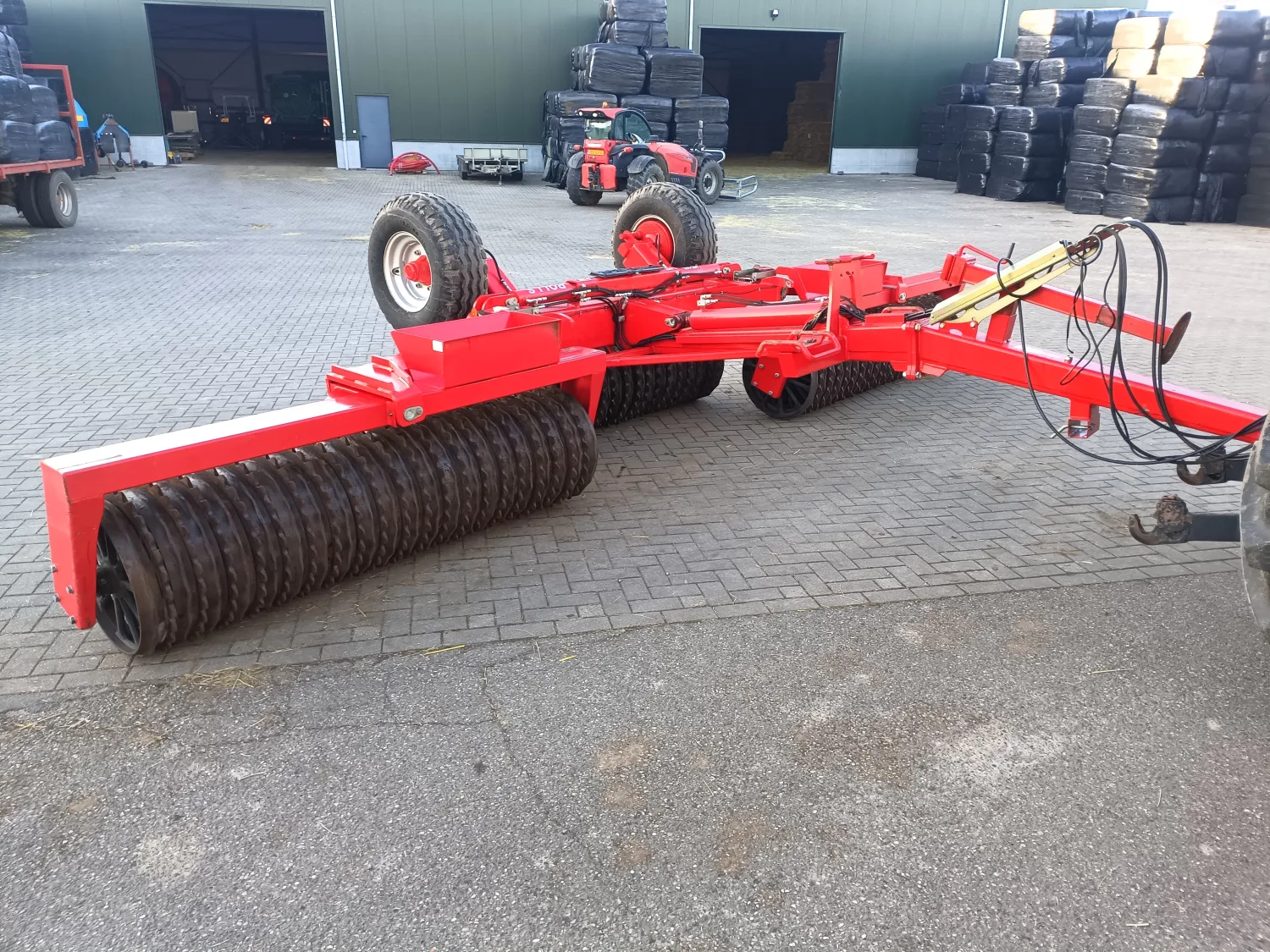 HEVA Tip-Roller Cambridge 6.3m - 2018