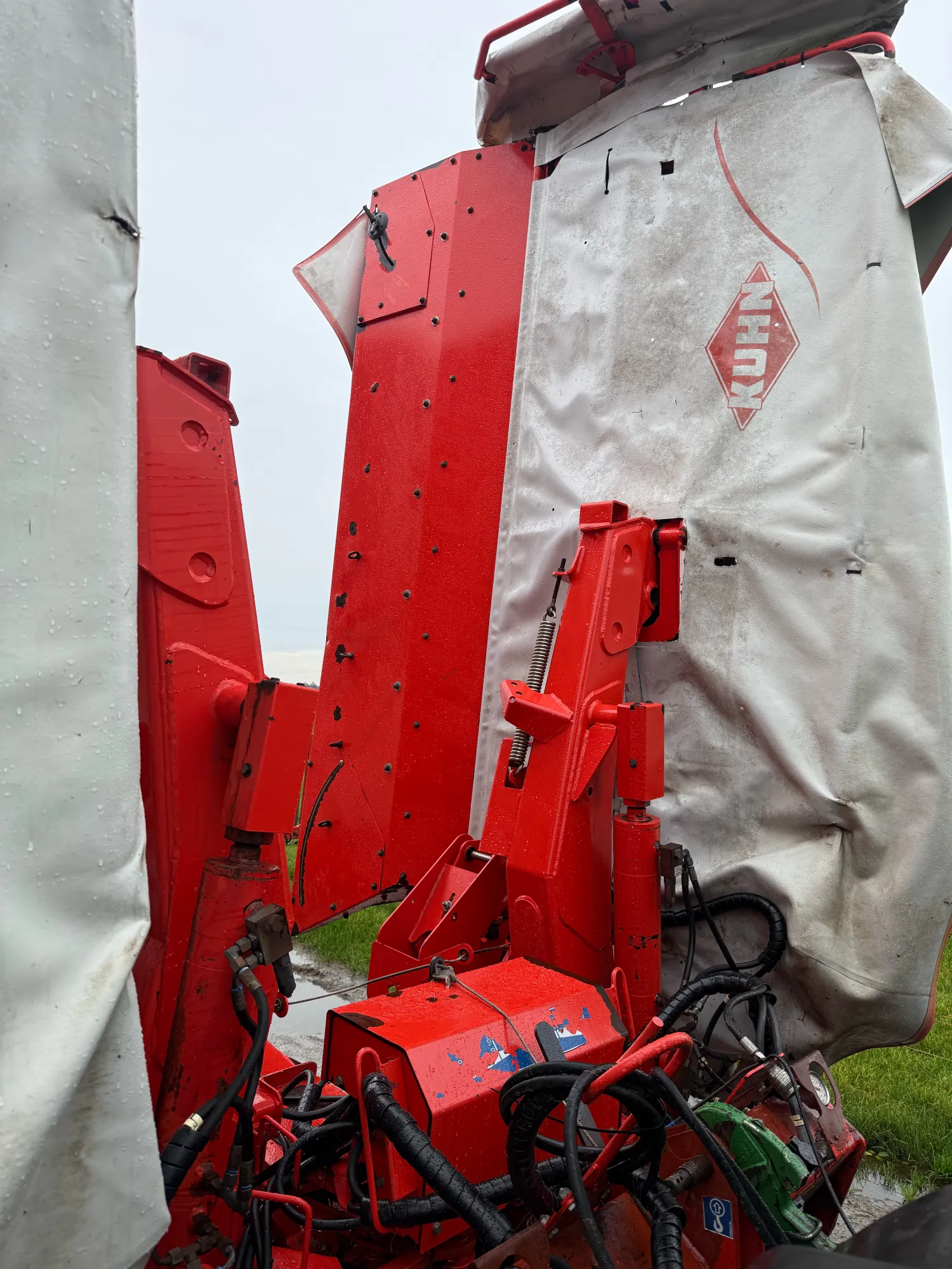 Kuhn FC883-FF Triple maaier - Vlindermaaier, 2011