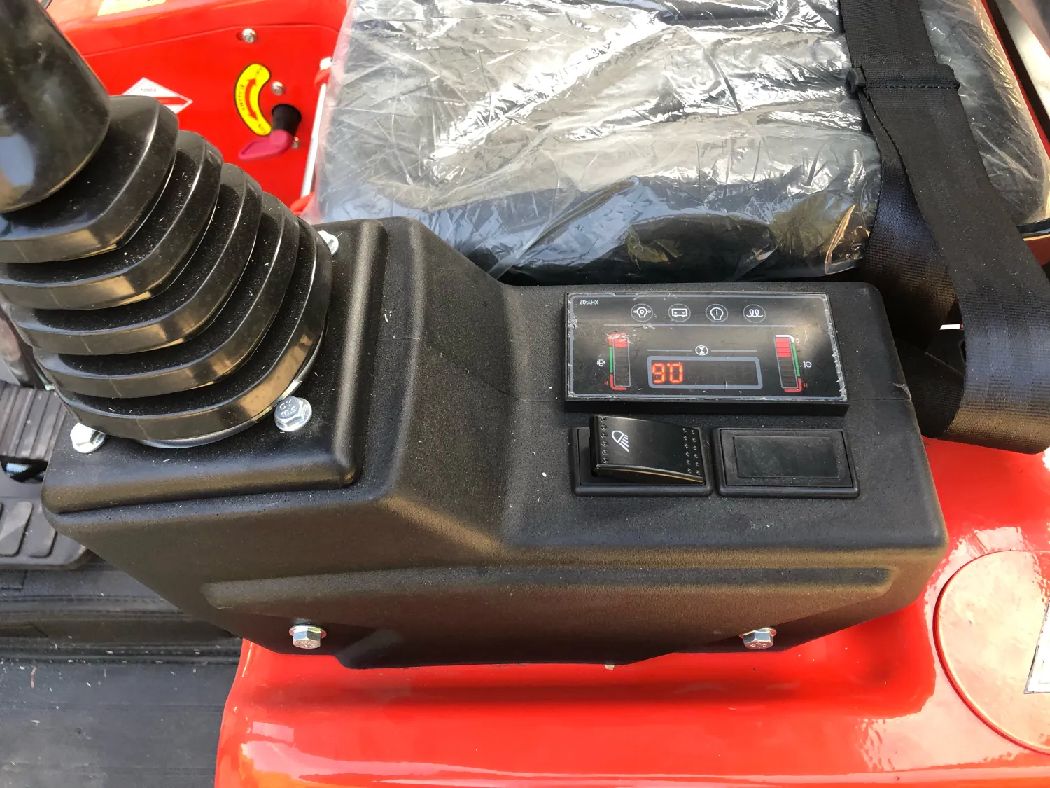 Minikraan 1.8 ton - Kubota motor - Slechts 5 draaiuren