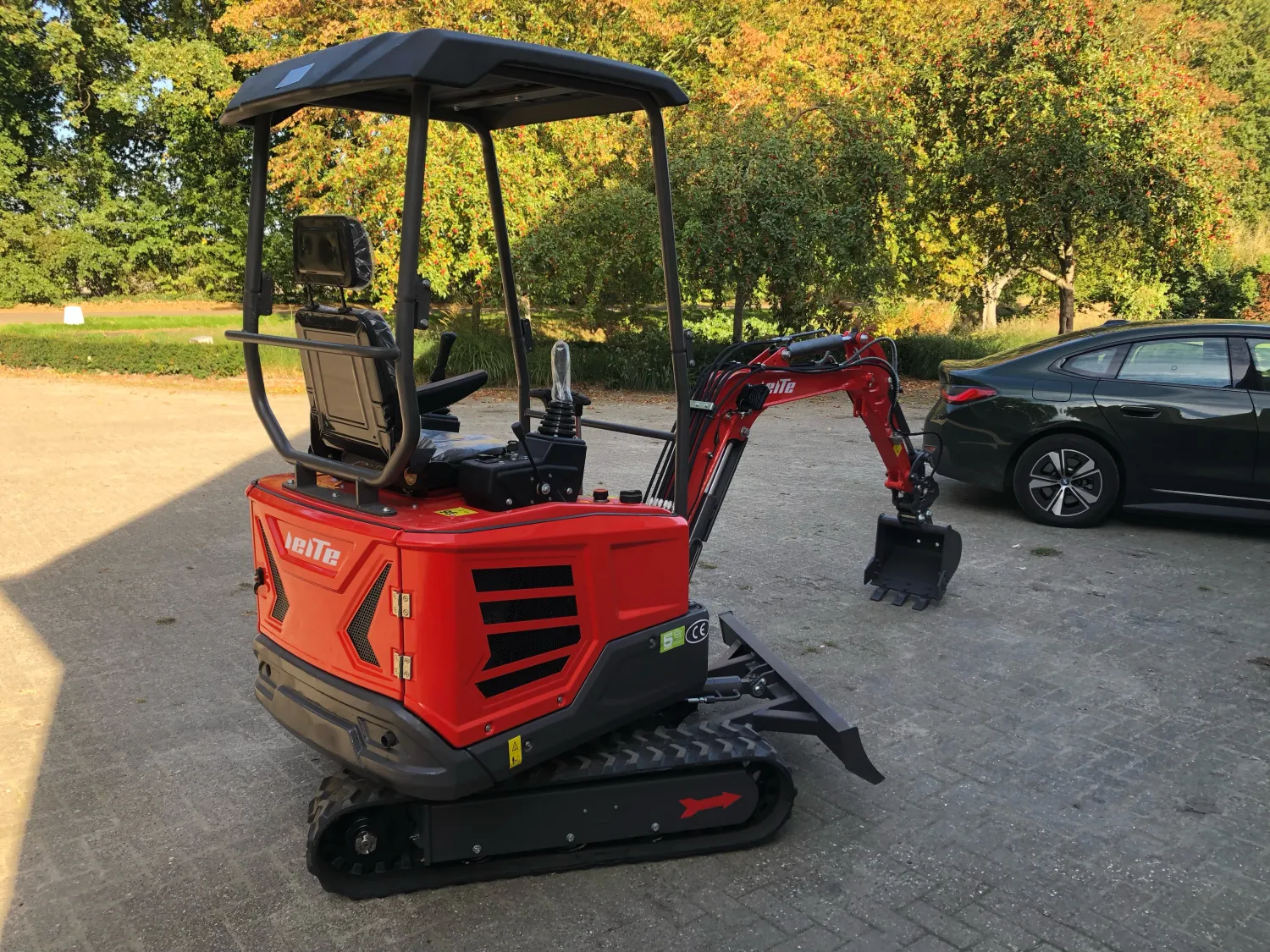Minikraan 1.8 ton - Kubota motor - Slechts 5 draaiuren