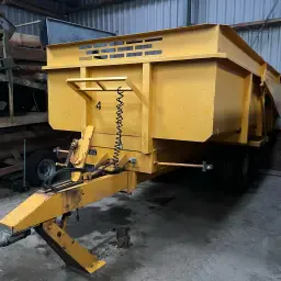 Veenhuis Tipvogn 8500 (1997) - Tandemaksel, Gode Dæk