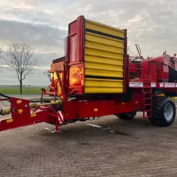 Grimme SE150-60 XXL Potato Harvester - Excellent Condition
