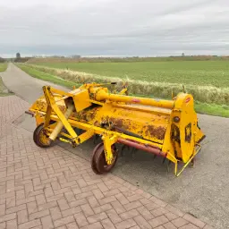 Rumptstad 4x75 Rækkefræser | Fungerer med PTO-aksel